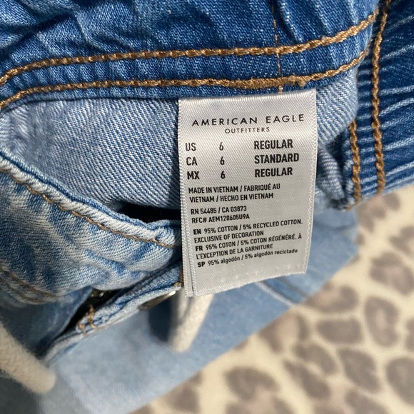 American Eagle Parachute Pants - Picture 4 of 5